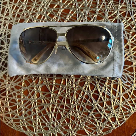 Authentic Dior sunglasses - Picture 1 of 11